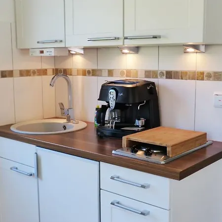 Haus Waltraud Ferienwohnung *hualewjonken* דירה