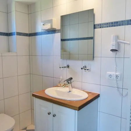 Haus Waltraud Ferienwohnung *hualewjonken* *